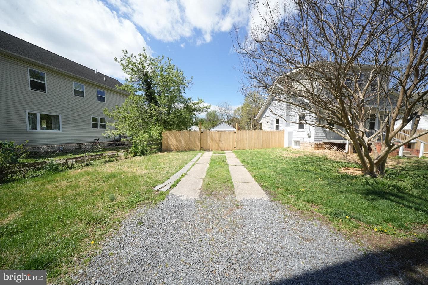 6122 54th Avenue photo 3