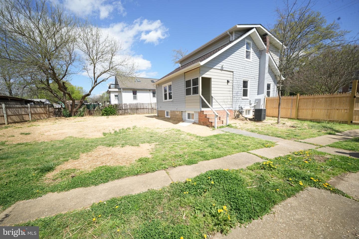 6122 54th Avenue photo 4