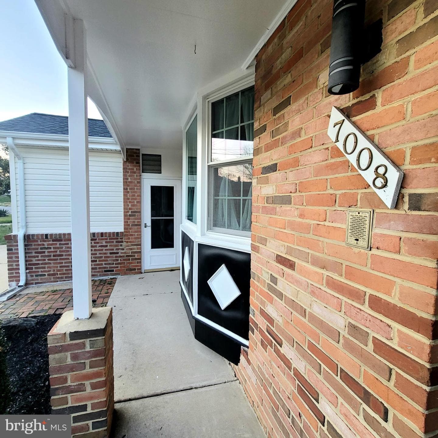 7008 Berkshire Drive photo 3