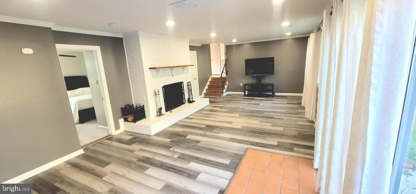 7008 Berkshire Drive photo 31