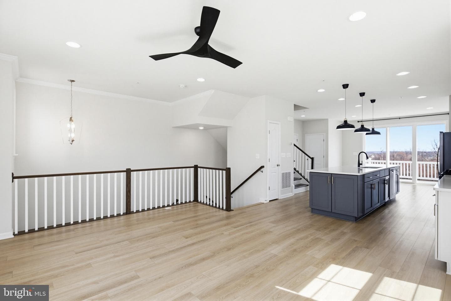 1023 High Point Trl photo 9
