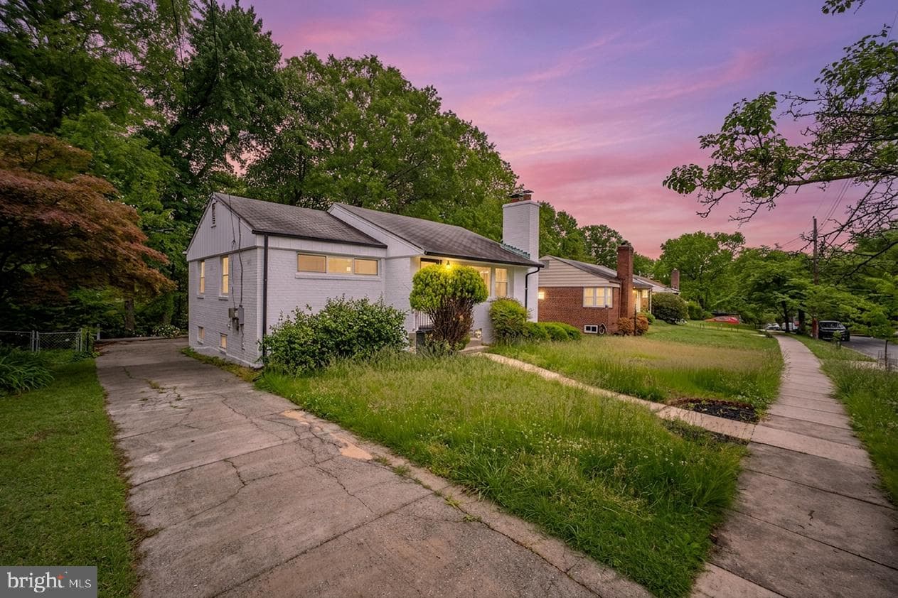 6709 Forest Hill Drive, University Park