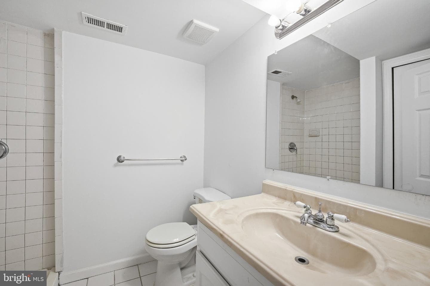 6709 Forest Hill Drive photo 30