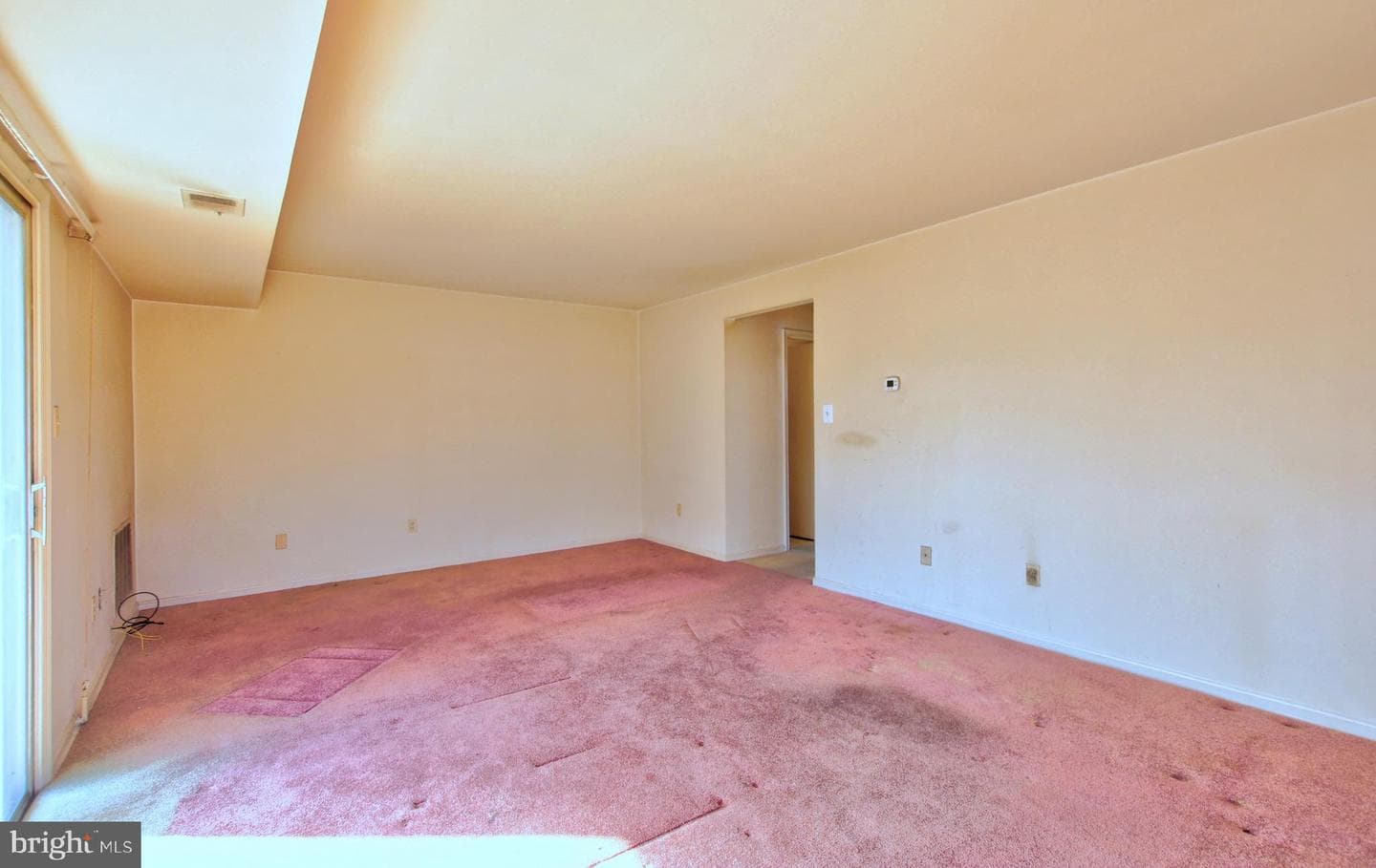 7856 Lakecrest Drive photo 6
