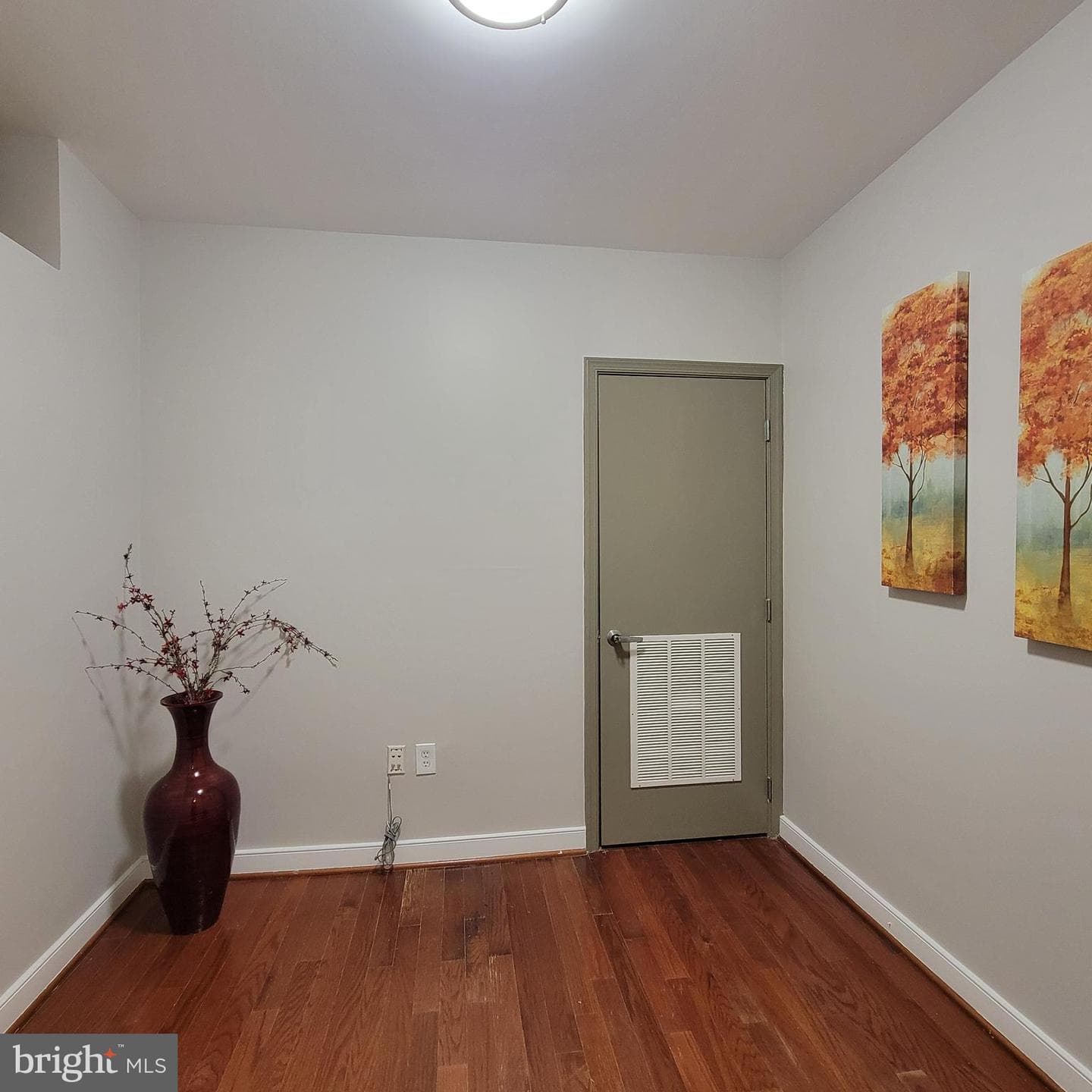 155 Potomac Pssge #606 photo 13
