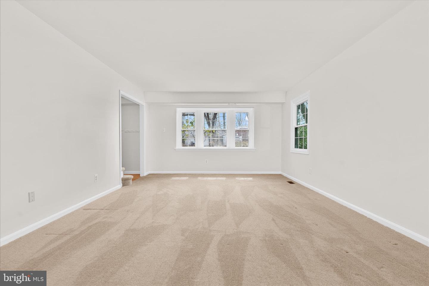 15808 Plainview Lane photo 17