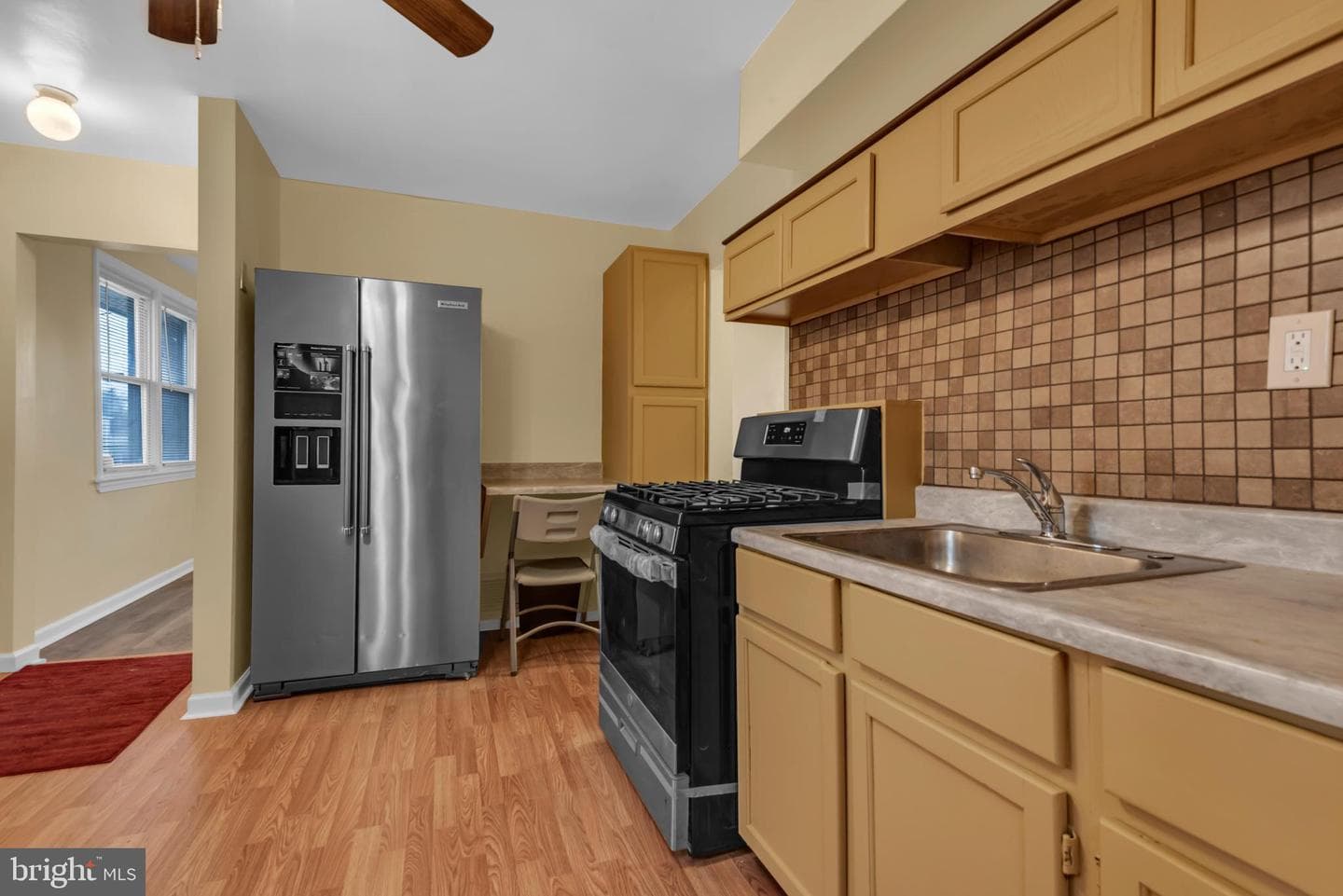 5025 Addison Road photo 11