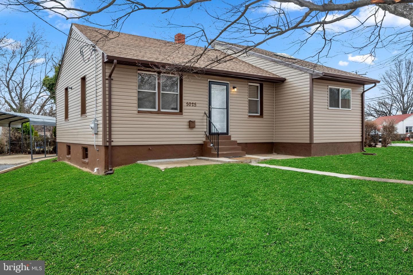 5025 Addison Road, Capitol Heights