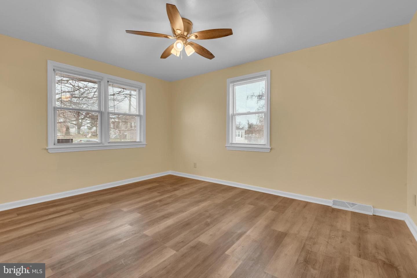 5025 Addison Road photo 22