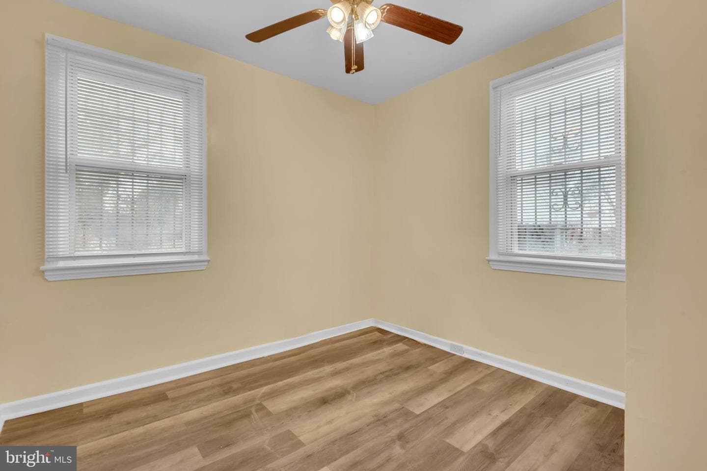 5025 Addison Road photo 23