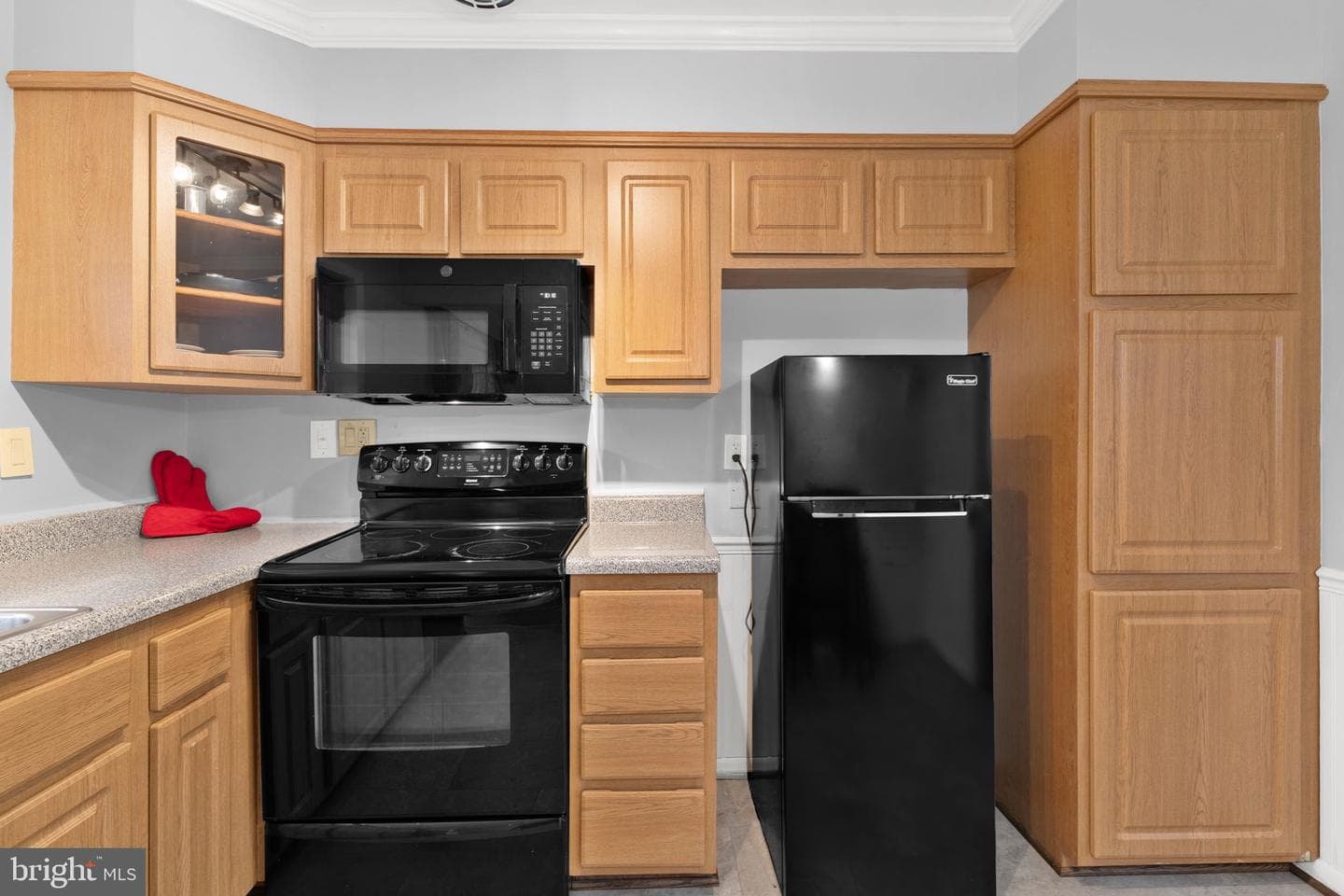 1029 Broadview Road photo 8