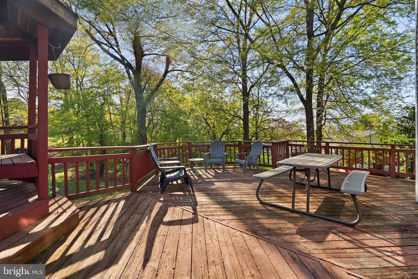 506 Rosier Road photo 36