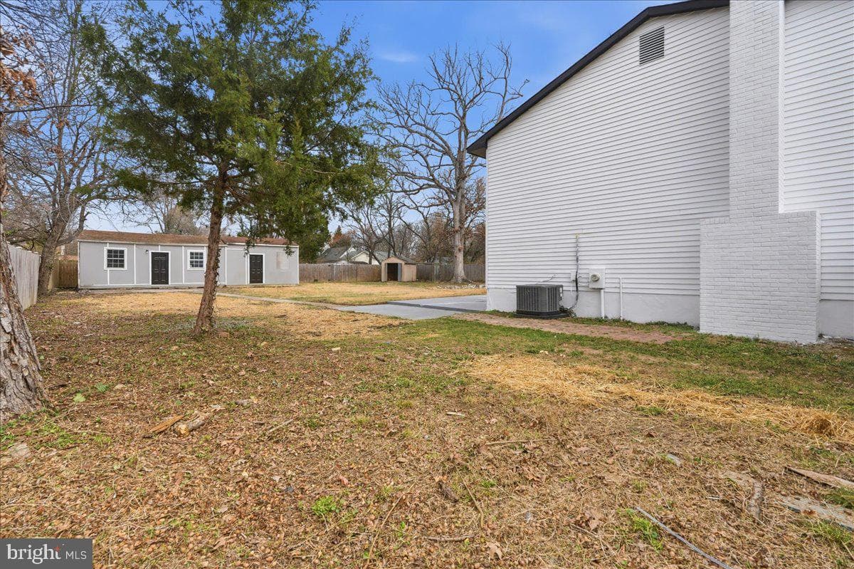 6018 Woodland Lane photo 26