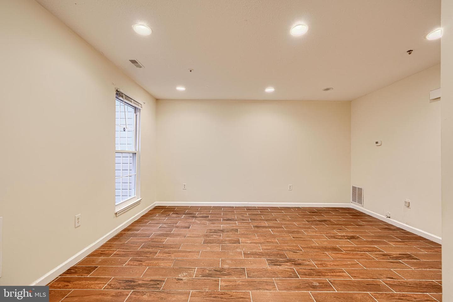 1368 Nalley Terrace photo 5