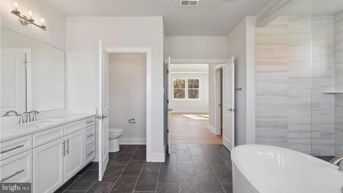 16504 Golden Crown Drive photo 98