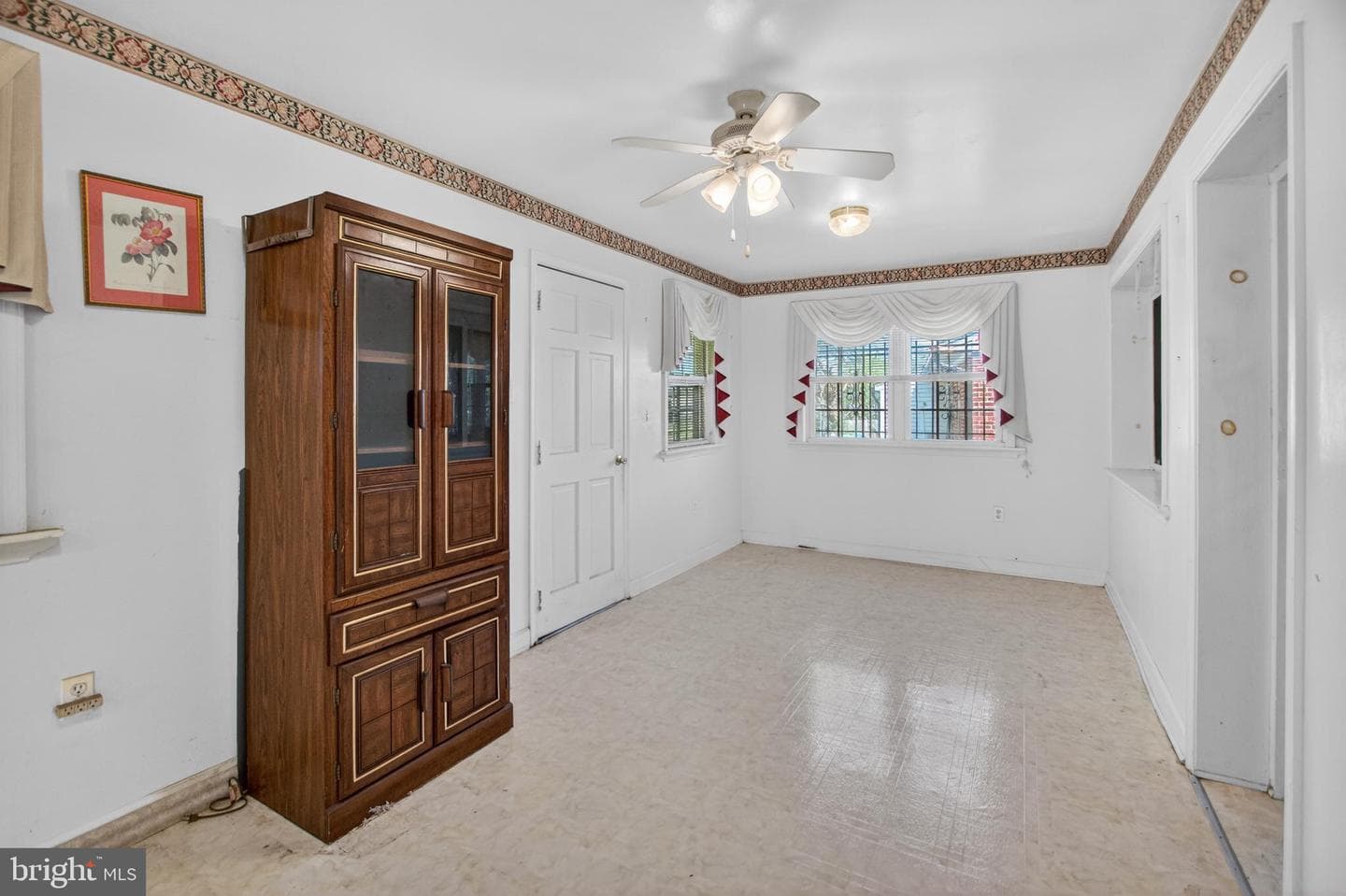 6322 23rd Avenue photo 9