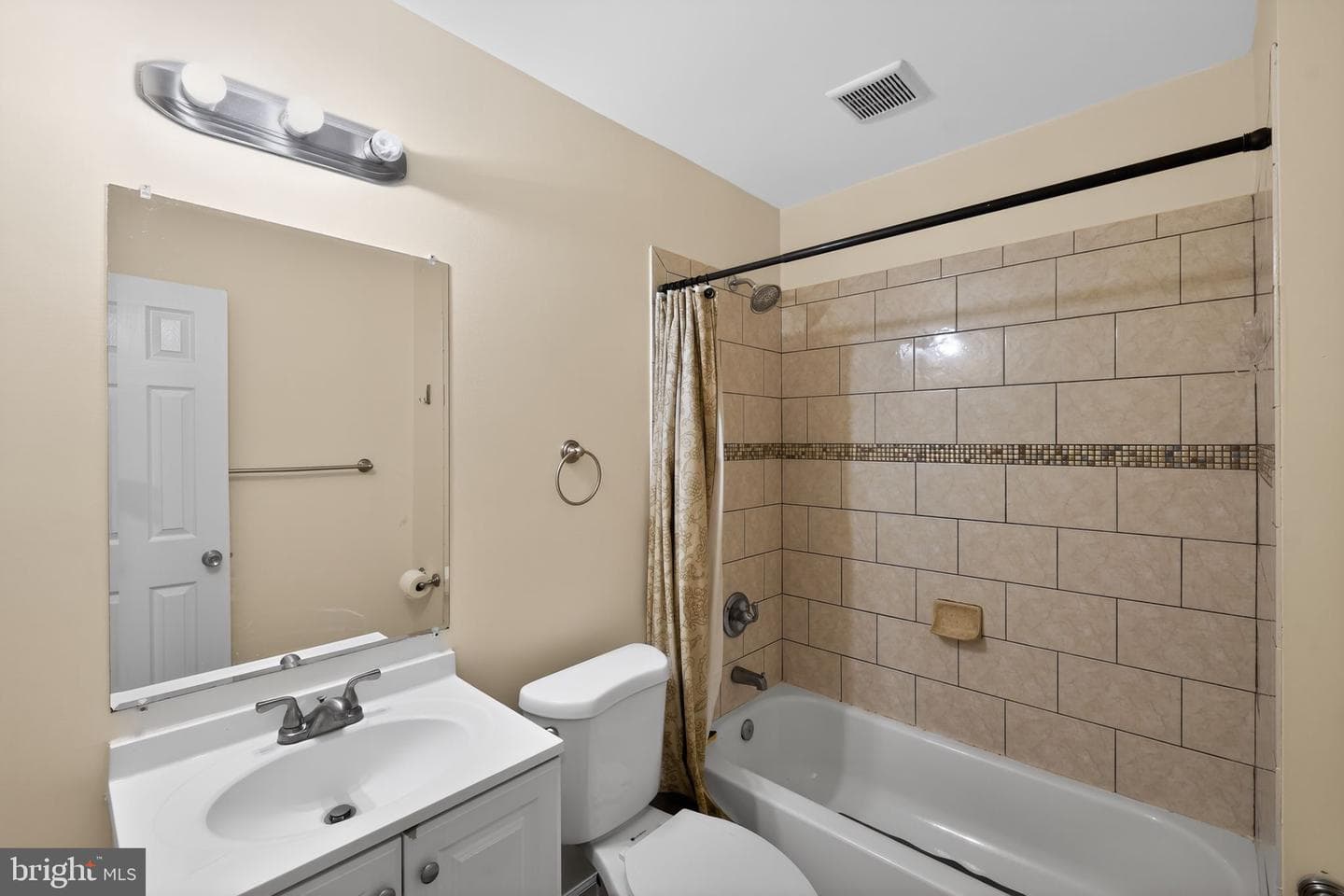 6903 Gateway Boulevard photo 21