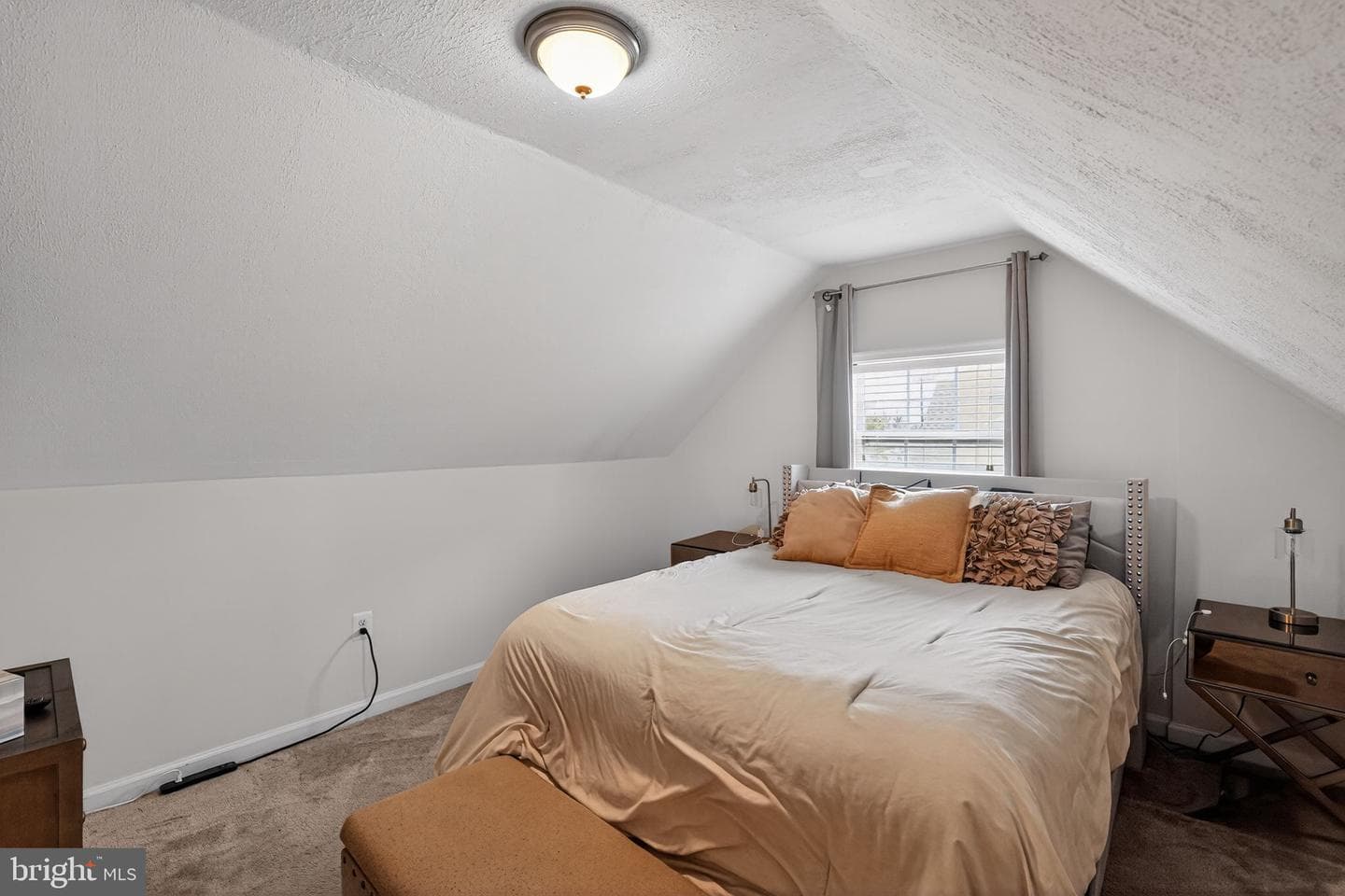 6903 Gateway Boulevard photo 25
