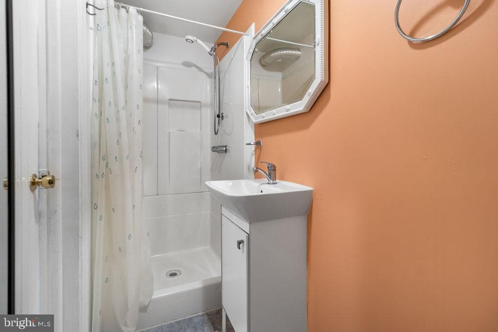 6009 41st Avenue photo 11