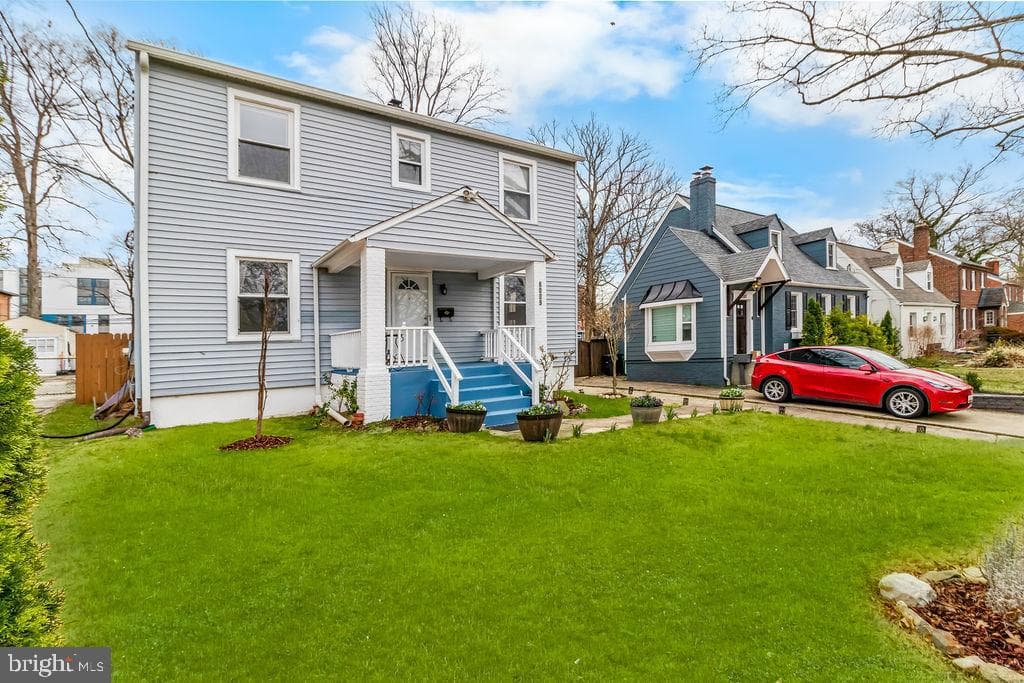 6009 41st Avenue photo 3