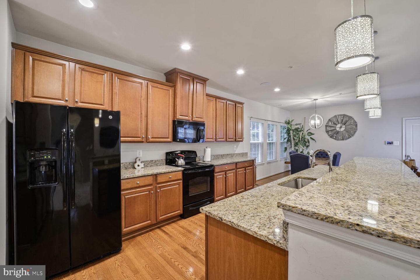 7208 Cherry Lane photo 9