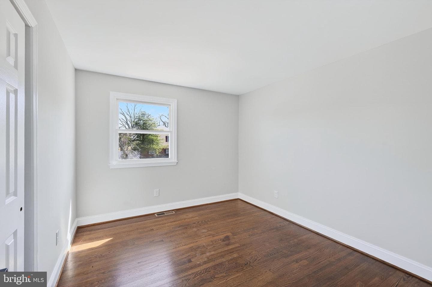 10908 Wharton Drive photo 9