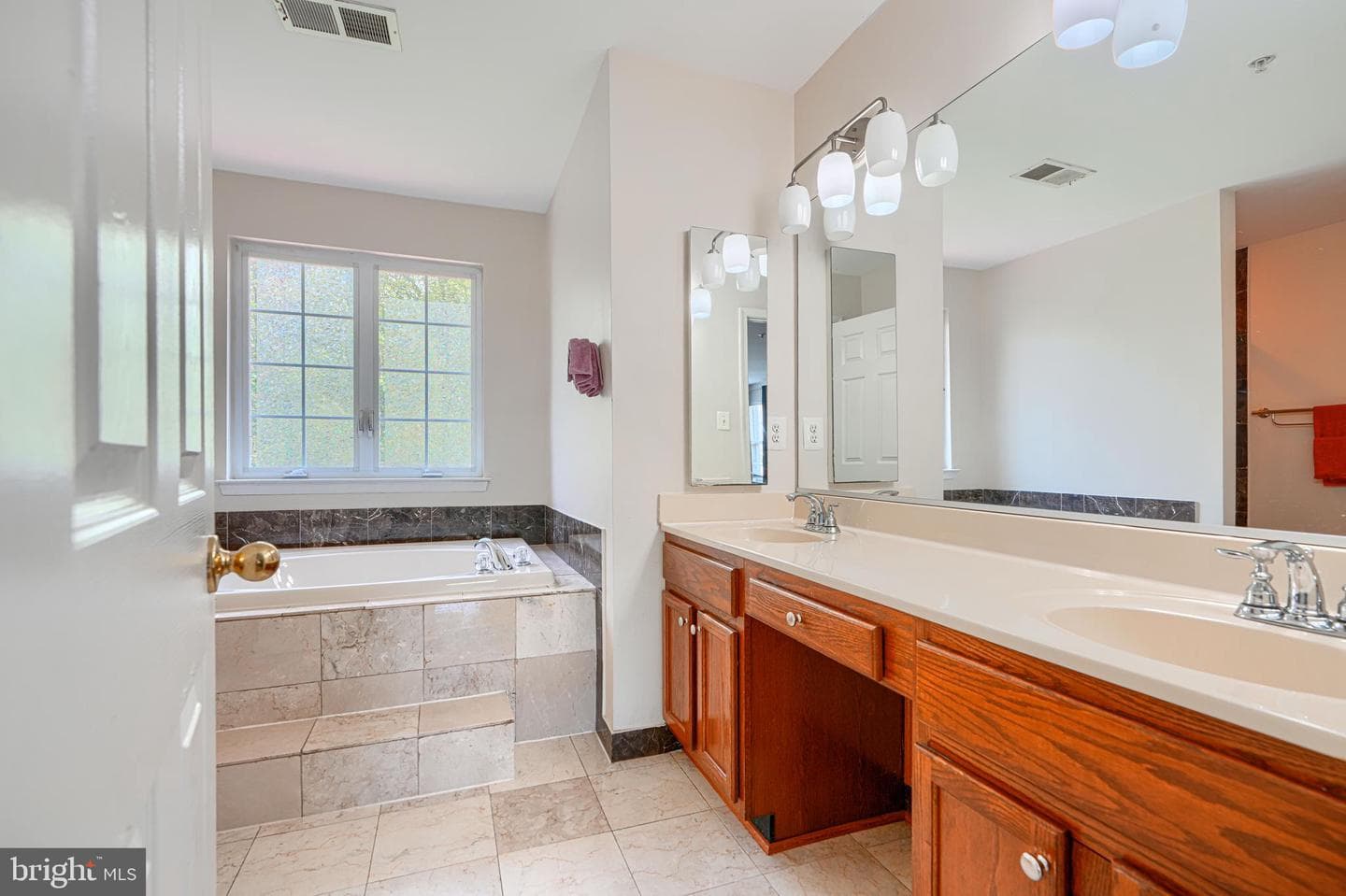 7400 Prospect Hill Court photo 26