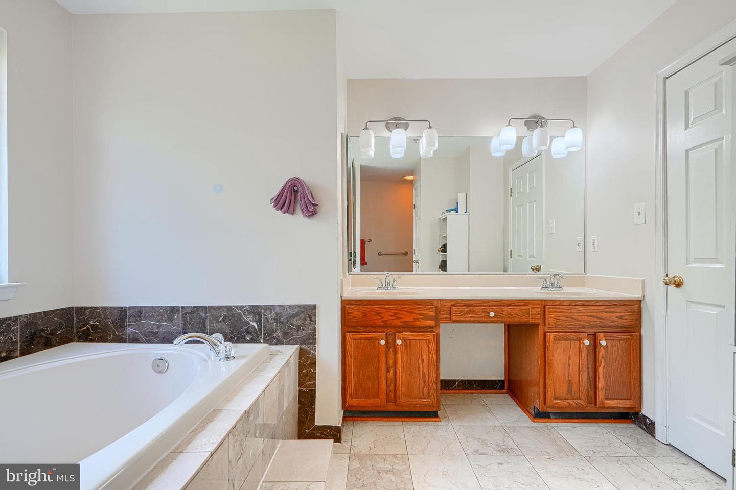 7400 Prospect Hill Court photo 27