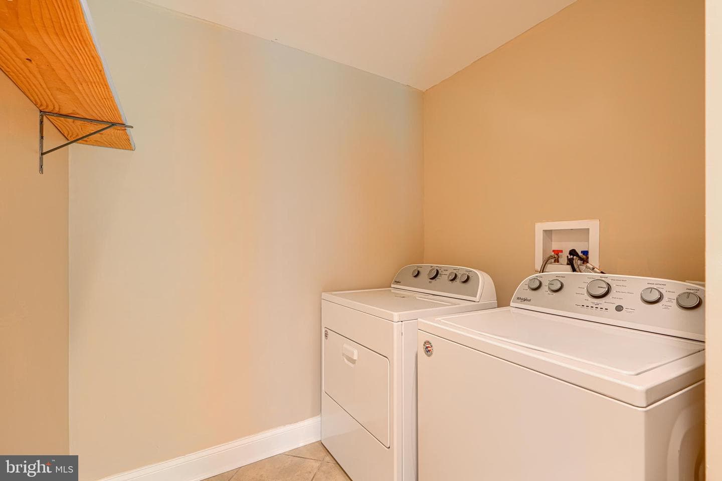 7400 Prospect Hill Court photo 44