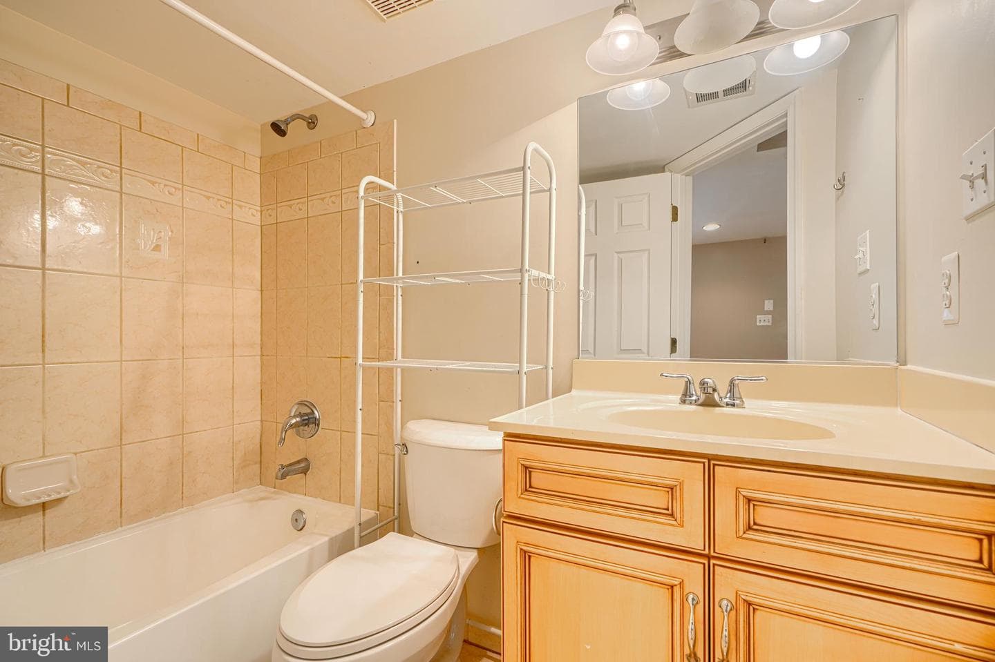 7400 Prospect Hill Court photo 49