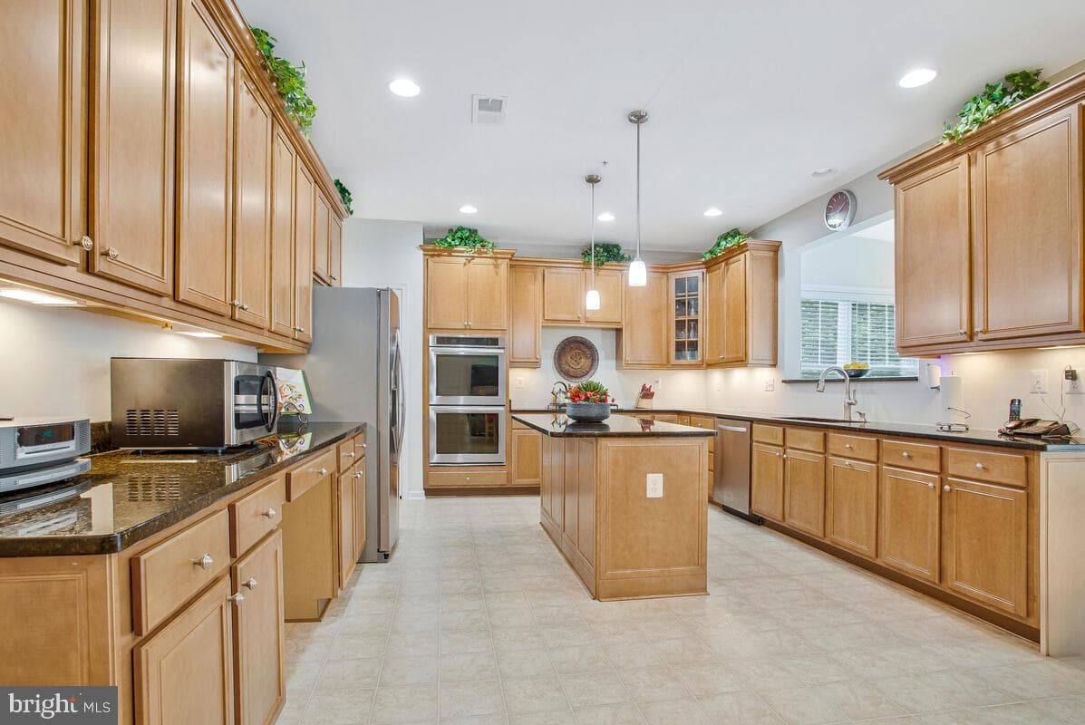 4006 Bridle Ridge Road photo 11