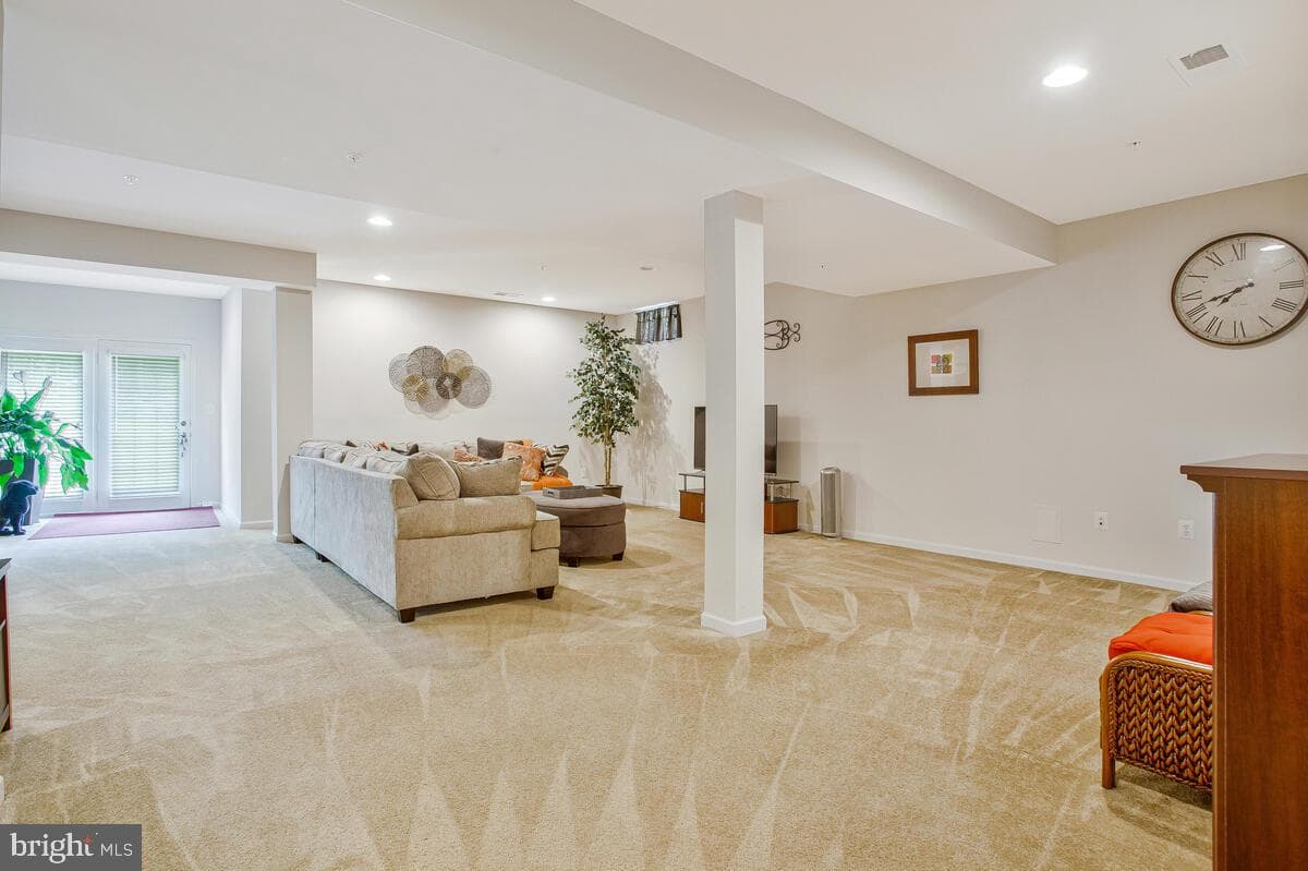 4006 Bridle Ridge Road photo 23