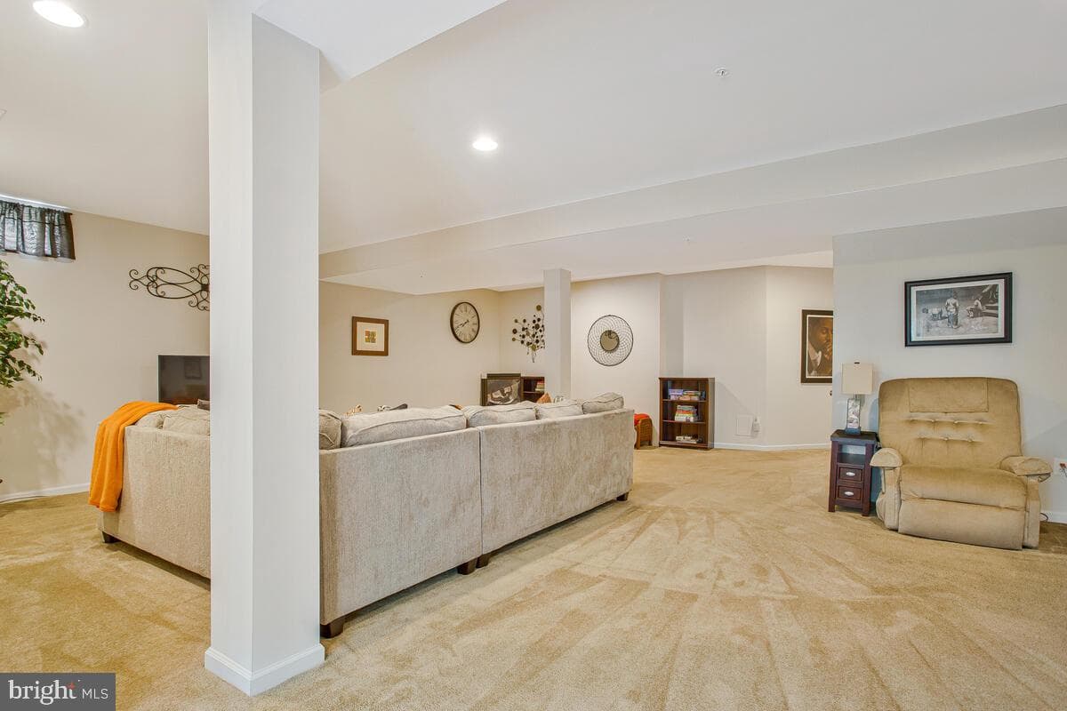4006 Bridle Ridge Road photo 25