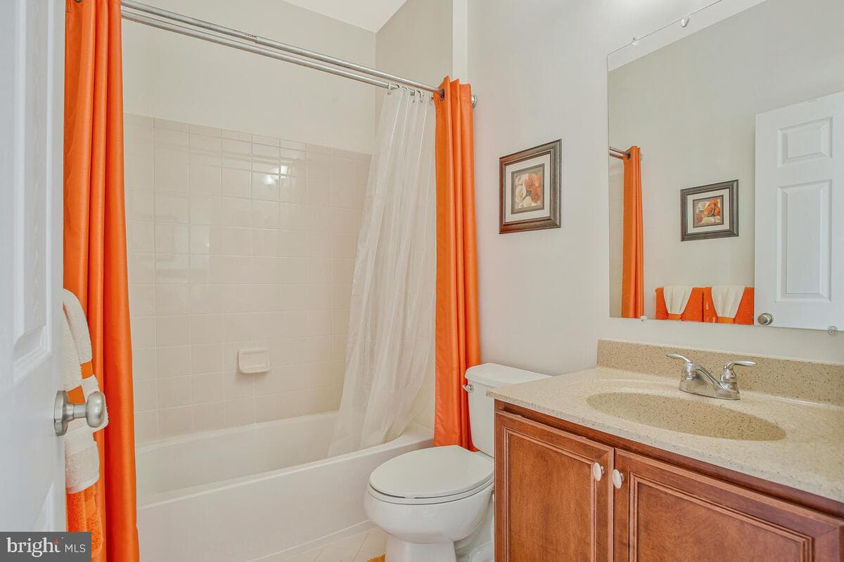 4006 Bridle Ridge Road photo 30