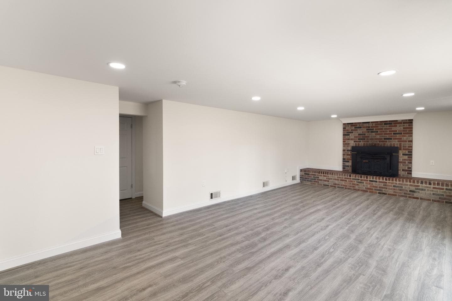 6812 Westchester Court photo 16