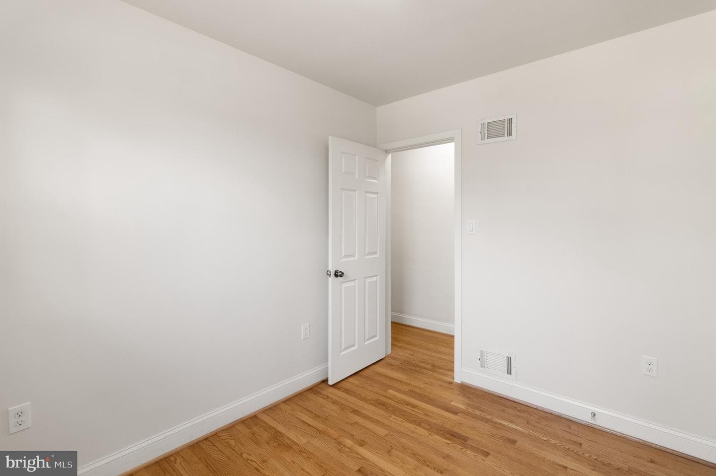 6812 Westchester Court photo 25