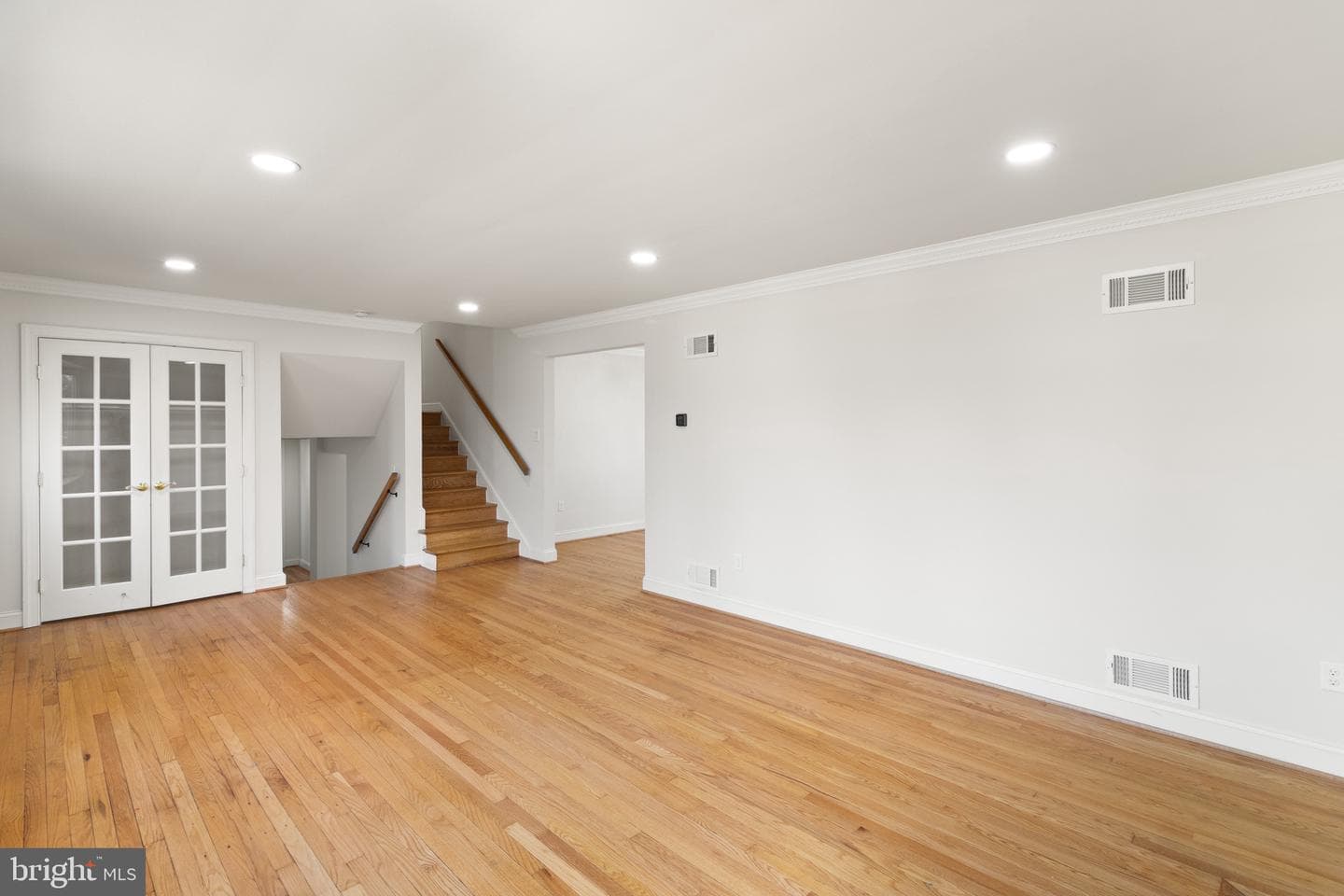 6812 Westchester Court photo 6