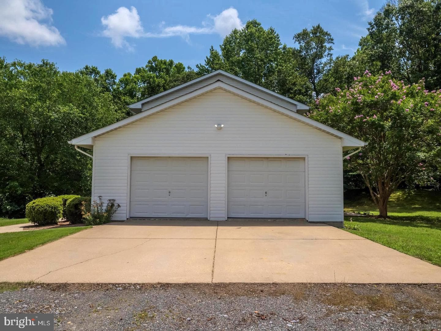 7701 Croom Road photo 10