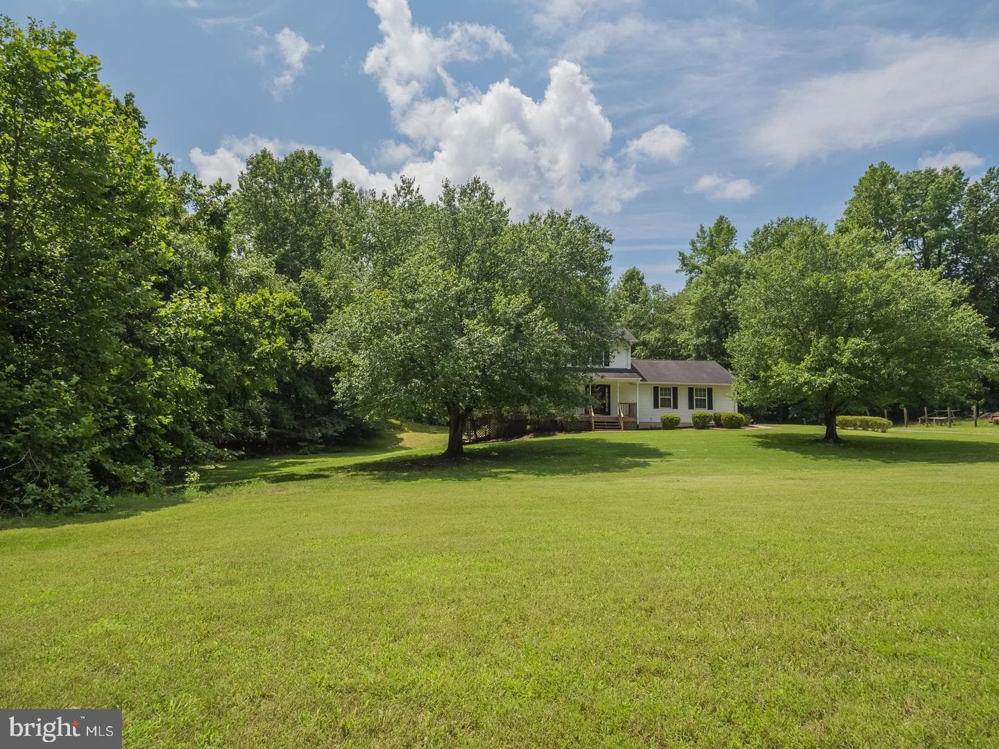 7701 Croom Road photo 3