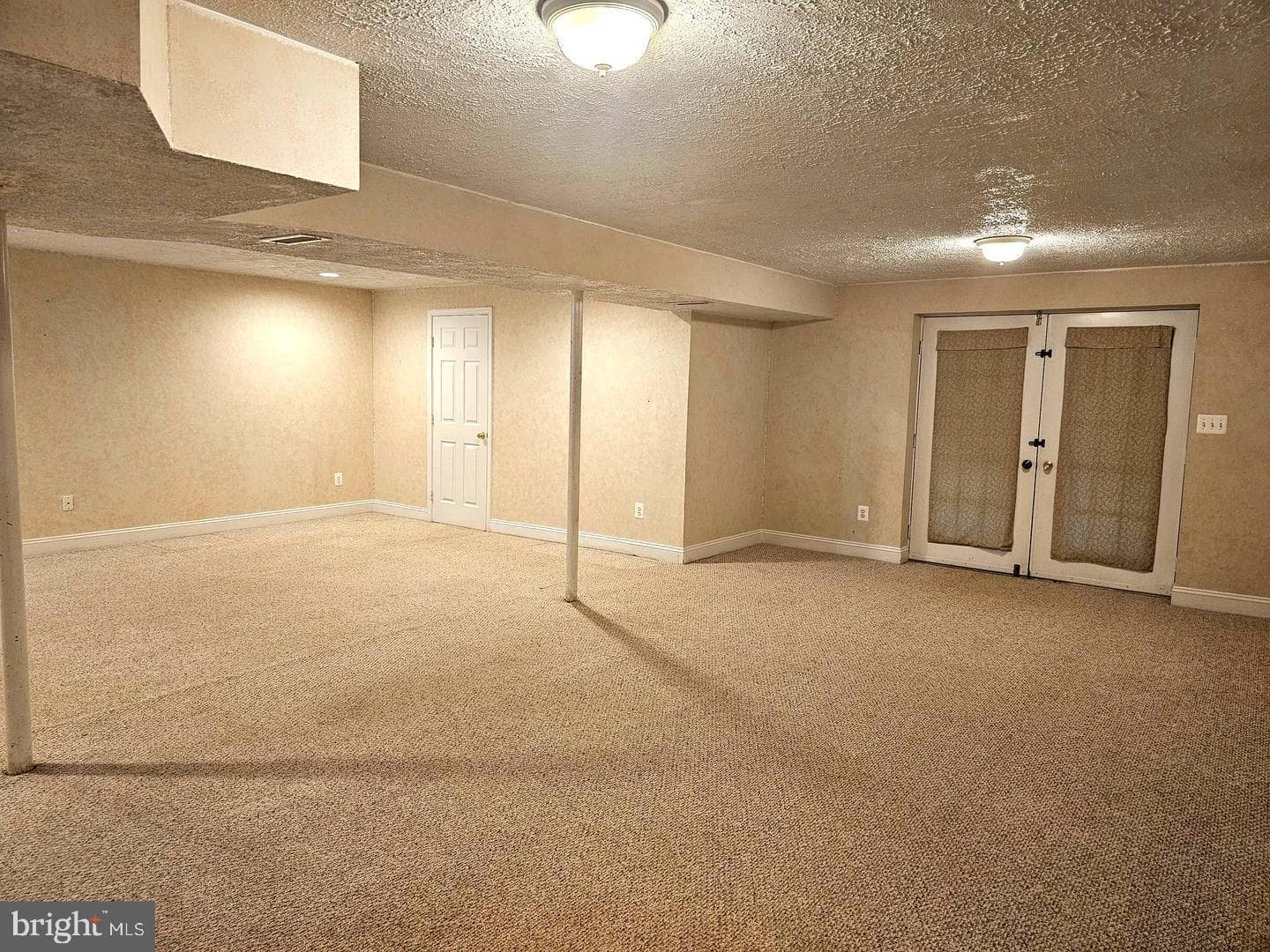 7701 Croom Road photo 32