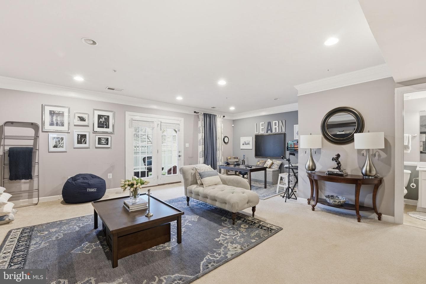 15304 Camberley Place photo 4