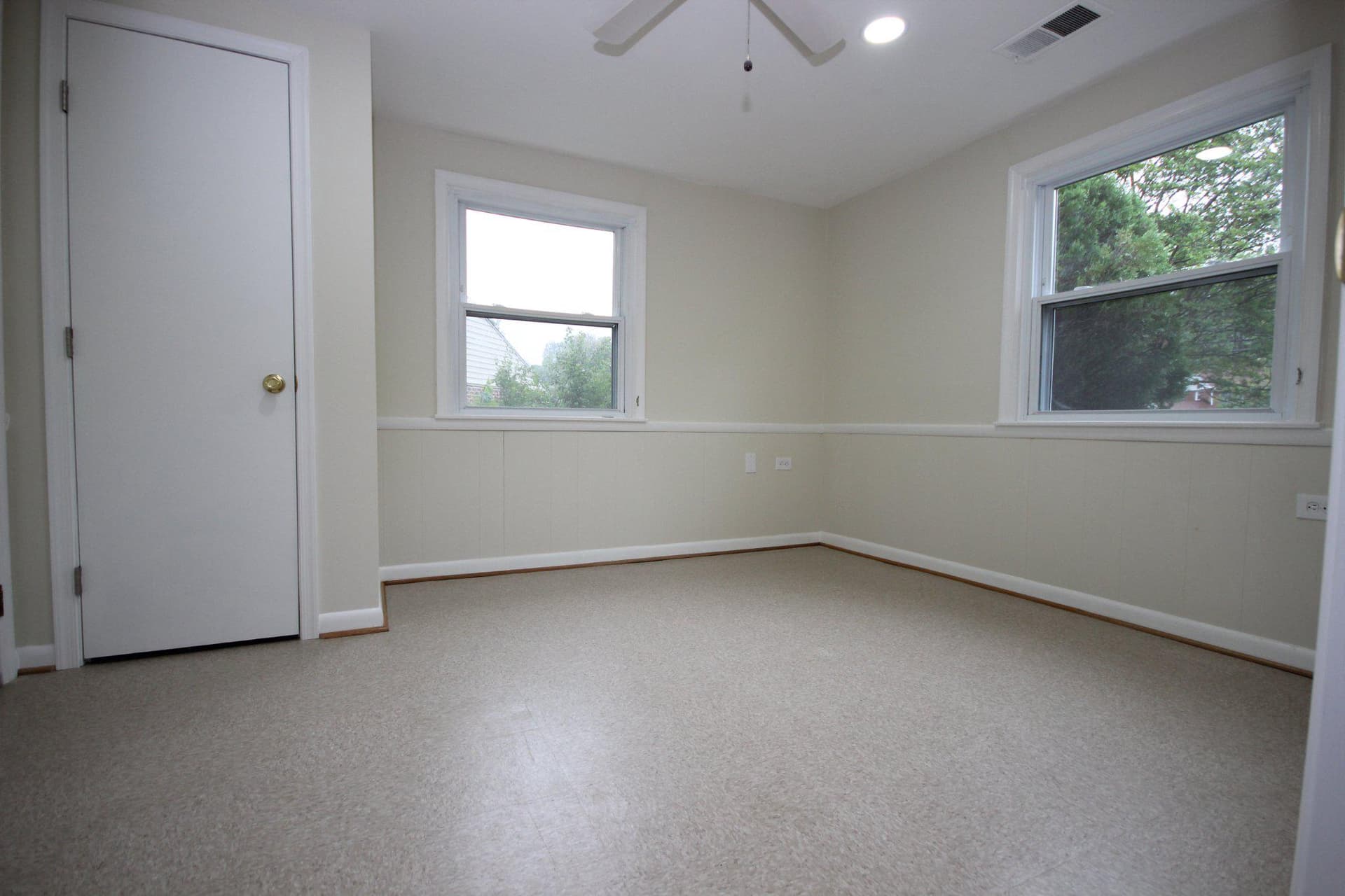 13109 Greenmount Avenue photo 29