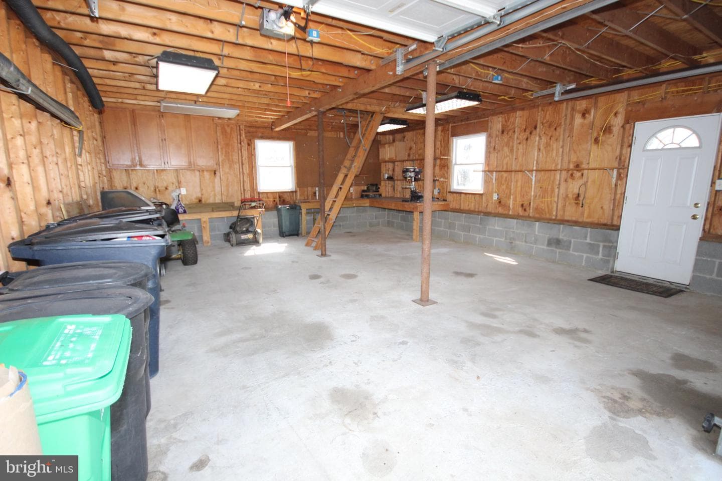13109 Greenmount Avenue photo 32