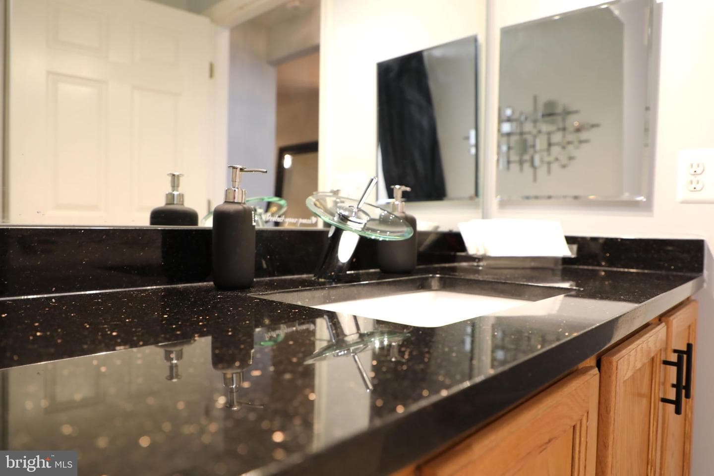 13401 Belle Chasse Blvd # 312 photo 31