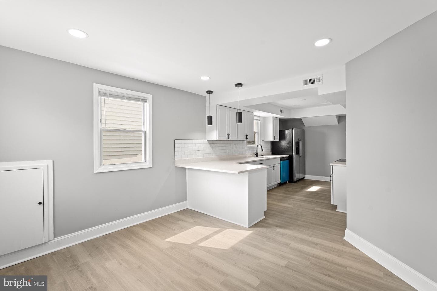 3417 Forestville Place photo 15