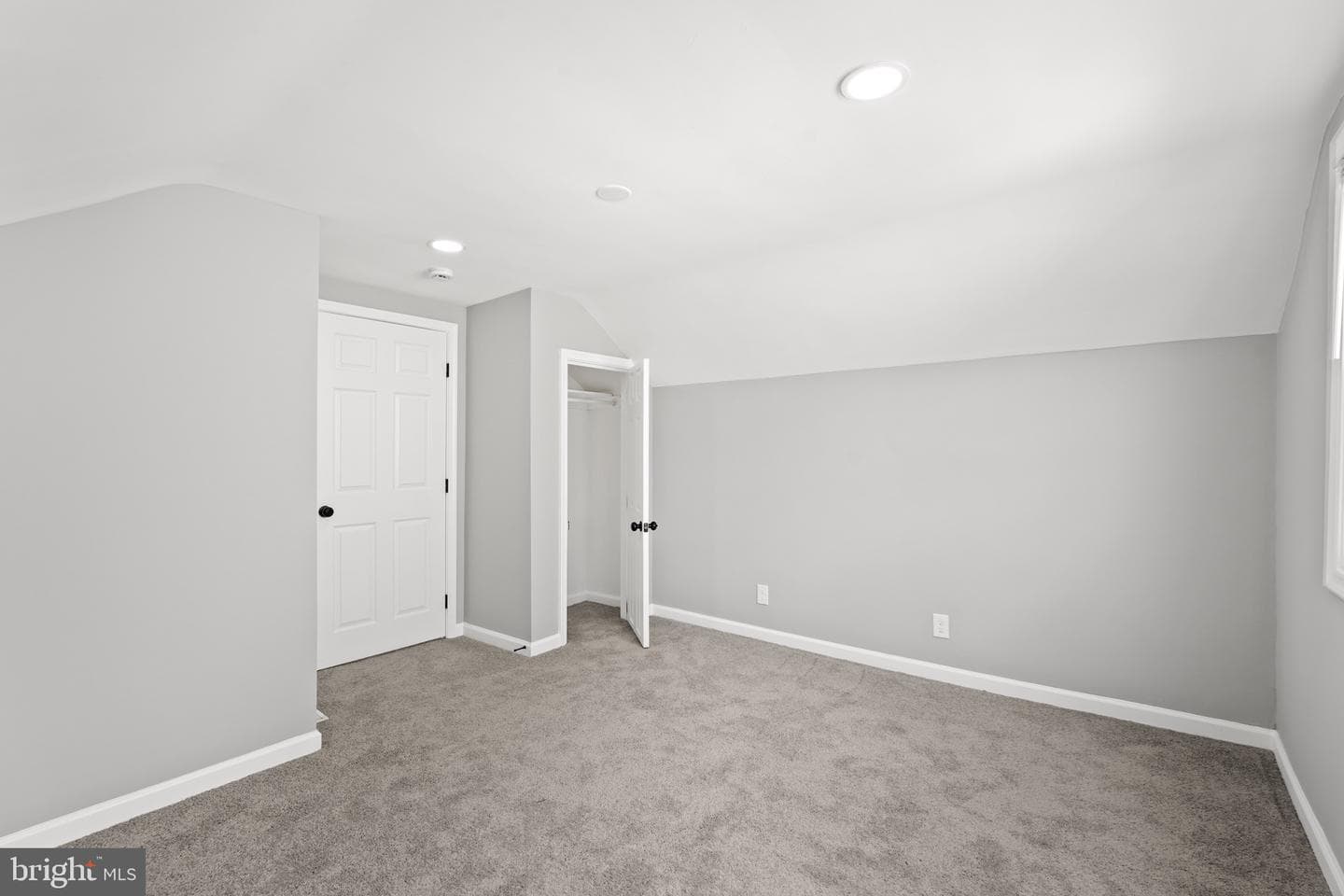 3417 Forestville Place photo 20