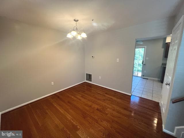2819 Mueserbush Court photo 5