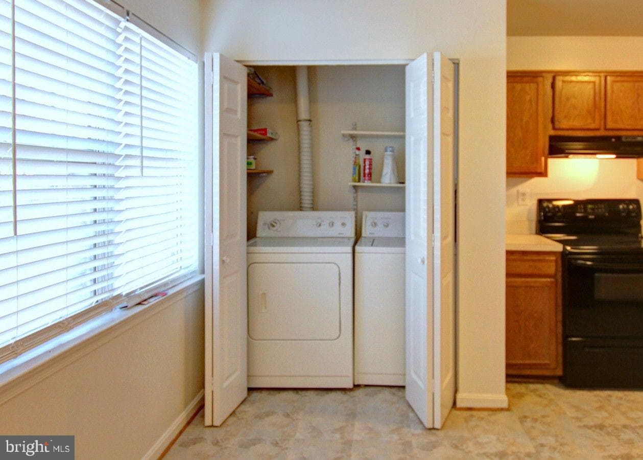 525 Red Coat Place #1021 photo 18