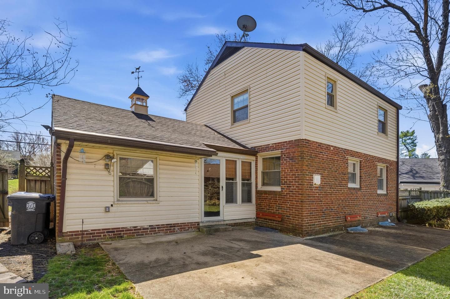 2502 Hughes Road photo 31
