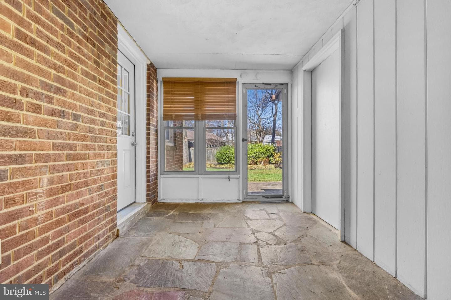 2502 Hughes Road photo 6